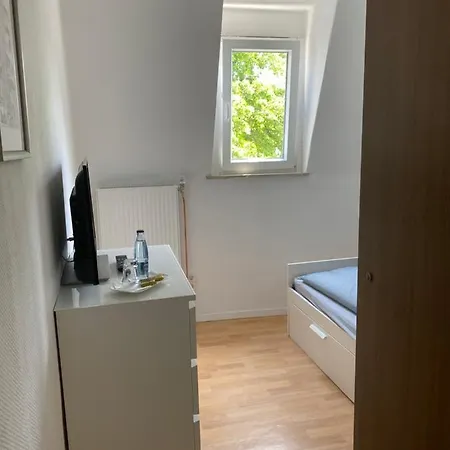 Zur Faehre Hotel