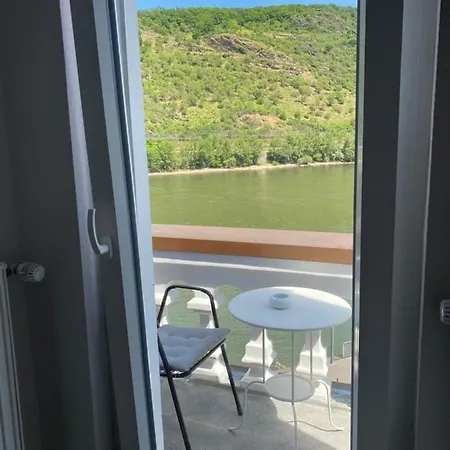 Zur Faehre Hotel 4*