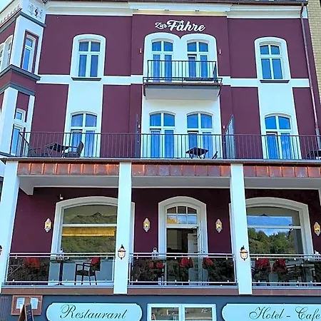 Hotel Zur Faehre 4*