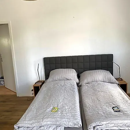 Hotel Zur Faehre 4*