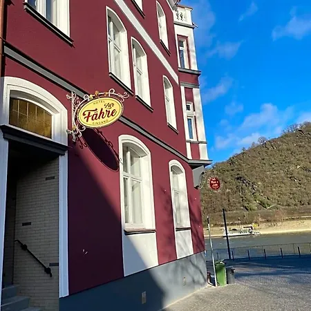 Zur Faehre