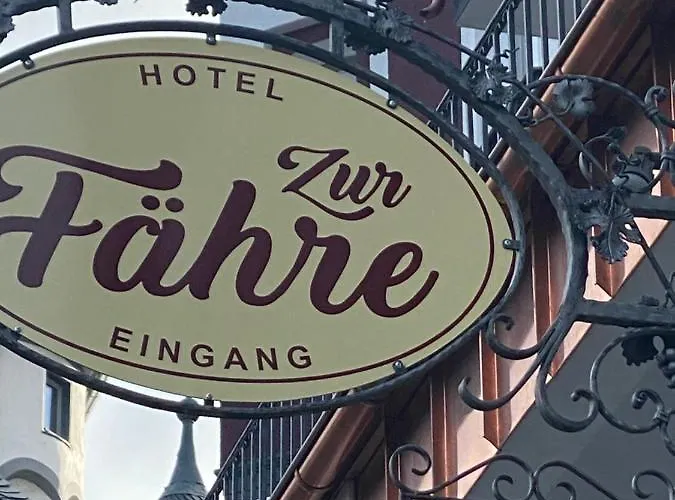 Hotel Zur Faehre 4*