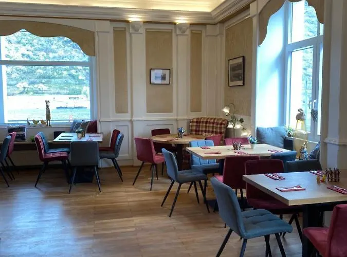 Отель Zur Faehre 4*